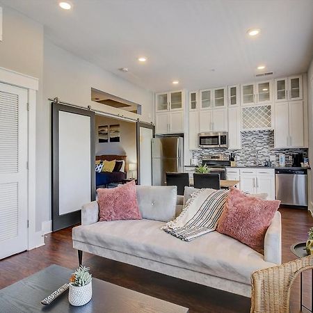 Frontdesk Village At Commonwealth Apts Plaza Midwood Charlotte Zewnętrze zdjęcie