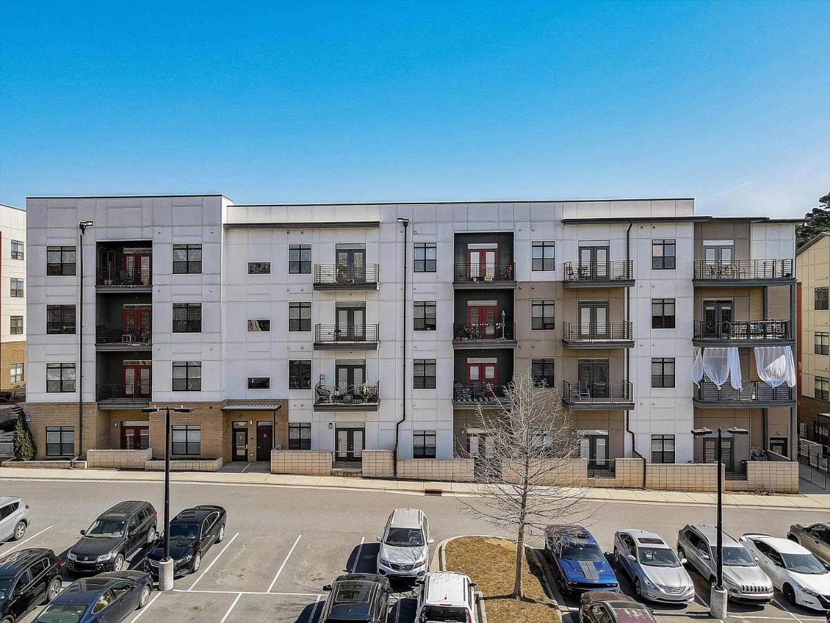 Frontdesk Village At Commonwealth Apts Plaza Midwood Charlotte Zewnętrze zdjęcie